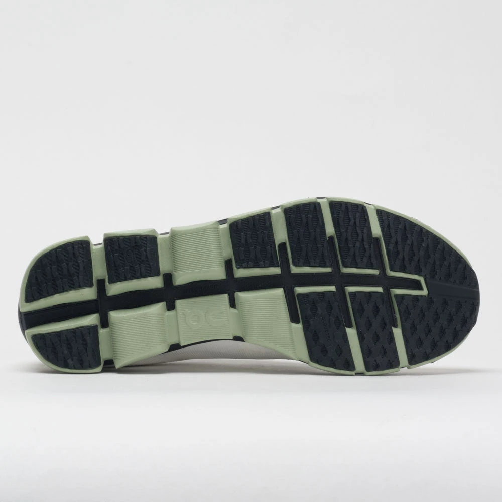 On Running On Cloudflash Women's White/Black 4 On Running On Cloudflash Women's White/Black - Image 4