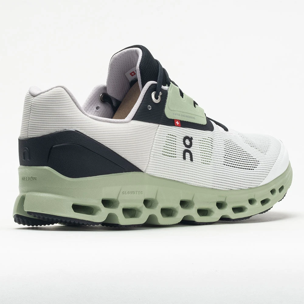 On Running On Cloudstratus Women's White/Black 6 On Running On Cloudstratus Women's White/Black - Image 6