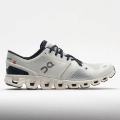 On Running On Cloud X 3 Women's White/Black
